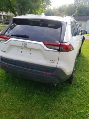 2019 Toyota RAV4 XLE Premium - Exterior Rear Right Corner Image